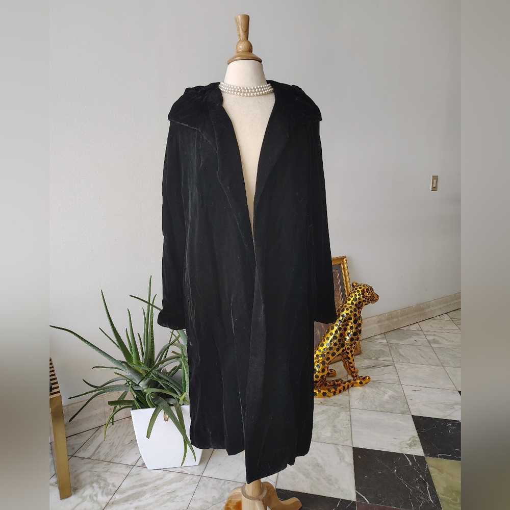 Black Velvet Opera Coat - Women